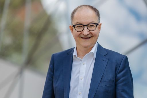 Vorschau Bild von Martin Winkler, designierter Kandidat für den Landesparteivorsitz
der SPÖ Oberösterreich.