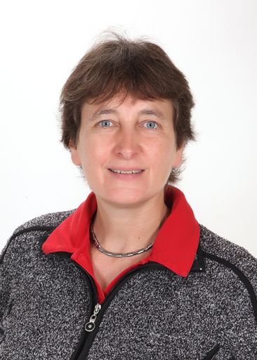  Portrait von Priv. Doz. Dr. Heidi Kreibich, Leiterin der
Arbeitsgruppe „Hochwasserrisiko und Klimaanpassung“ beim GFZ
Helmholtz-Zentrum für Geoforschung und Präsidentin der EGU Division
für Naturgefahren