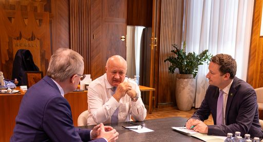  Der NÖ Bauernbund hat mit Bundeskanzler Christian Stocker einen
starken Verbündeten gefunden.