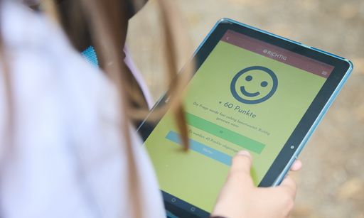 Neue begleitete Touren in Wieden, Neubau und Währing: Die
Jugendlichen werden auf ihrer Tour mit einer App angeleitet, sie
lösen Aufgaben und lernen neue Orte und Freizeitangebote in den
Bezirken kennen.