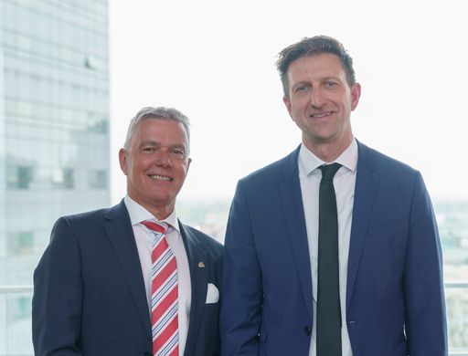 Markus Winkler übergibt die Leitung der Region West an Oliver
Freudenschuß
