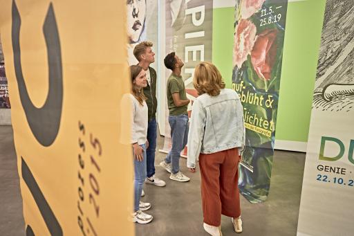  Zur Remstaler Museumsnacht in der Galerie Stihl in Waiblingen //
Weiterer Text über ots und www.presseportal.de/nr/60614 / Die
Verwendung dieses Bildes für redaktionelle Zwecke ist unter
Beachtung aller mitgeteilten Nutzungsbedingungen zulässig und dann
auch honorarfrei. Veröffentlichung ausschließlich mit
Bildrechte-Hinweis.