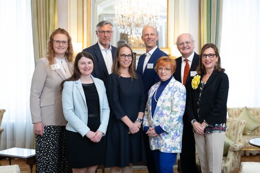  https://www.apa-fotoservice.at/galerie/39208 Impfprävention für
alle: Bewusstsein stärken – Zugang verbessern - Podiumsdiskussion in
der Residence of the British Ambassador