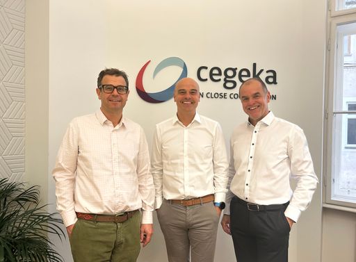  Geschäftsleitung der Cegeka Austria um Gernot Höretzeder
erweitert.