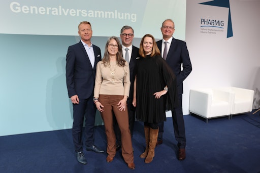 Präsidium und Generalsekretär der PHARMIG bei der 71.
Generalversammlung