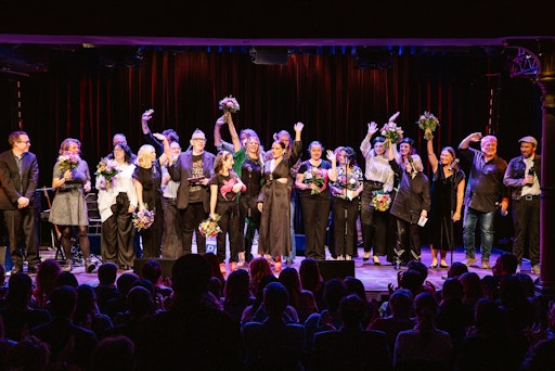 Vorschau Bild von Immer ein Highlight: das gemeinsame Schlusslied aller Musical
Mamis & Papis