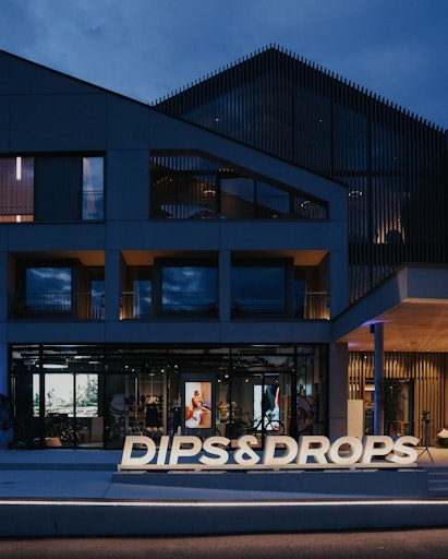 Vorschau Bild von Dips&Drops - SPORTS · HOTEL · BISTRO