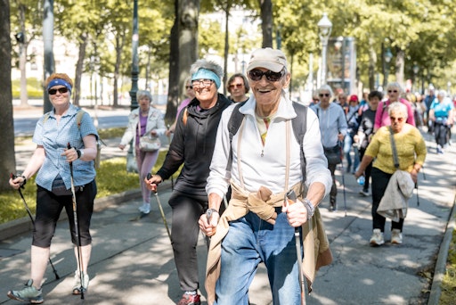 Wiener Rathausplatz becomes a stage for the 15th anniversary of the “moving pharmacy”-a project of the Vienna Health Promotion-WIG