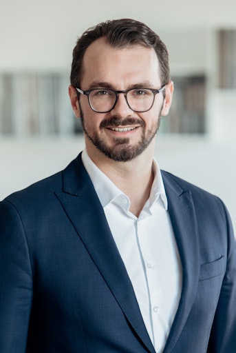 Conrad Heider. COO und Global Head of Digital bei Simon-Kucher //
Weiterer Text über ots und www.presseportal.de/nr/78805 / Die
Verwendung dieses Bildes für redaktionelle Zwecke ist unter
Beachtung aller mitgeteilten Nutzungsbedingungen zulässig und dann
auch honorarfrei. Veröffentlichung ausschließlich mit
Bildrechte-Hinweis.