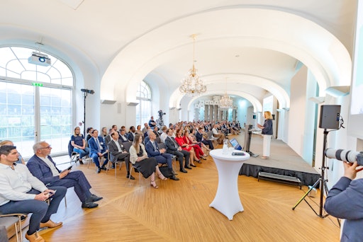 Vorschau Bild von Bild zu OTS - Europas Comeback? – Coface lädt zur 22. Country
Risk Conference