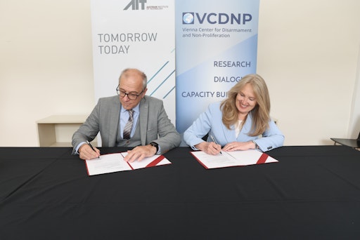 Vorschau Bild von Signing Ceremony AIT and VCDNP