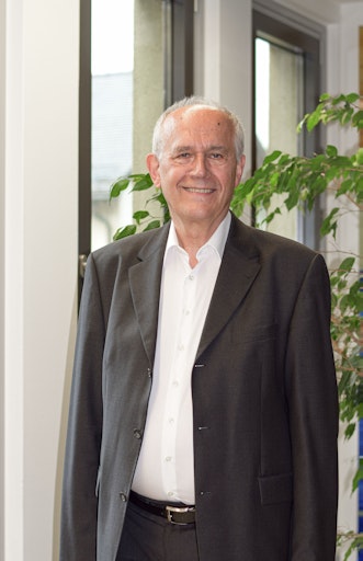  Klaus Pöllath, Vorstand BAUER AG // Weiterer Text über ots und
www.presseportal.de/nr/62059 / Die Verwendung dieses Bildes für
redaktionelle Zwecke ist unter Beachtung aller mitgeteilten
Nutzungsbedingungen zulässig und dann auch honorarfrei.
Veröffentlichung ausschließlich mit Bildrechte-Hinweis.