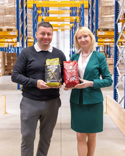 Zhanna Alanova, Managing Director Coffeeshop Company und Walter
Gruber, General Manager QSL Österreich und, freuen sich auf die
internationale Kooperation.