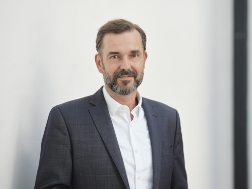 With strong growth in the AI ​​future