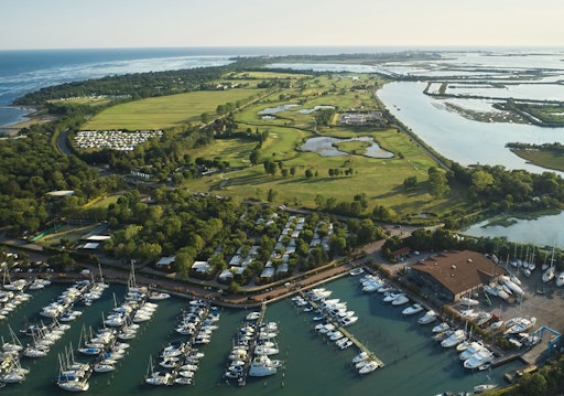  Club del Sole mit Marina