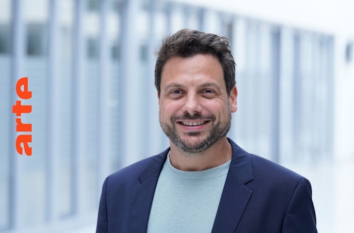 Benjamin Fischer, ab 1. Oktober 2025 neuer Geschäftsführer von
ARTE Deutschland. Copyright-Informationen: © SWR/Marcel Jakobi,
honorarfrei - Verwendung gemäß der AGB im Rahmen einer engen,
unternehmensbezogenen Berichterstattung im SWR-Zusammenhang bei
Nennung "Bild: SWR/Marcel Jakobi" (S2+), SWR
Presse/Bildkommunikation, Baden-Baden, Tel: 07221/929-26868,
foto@swr.de // Weiterer Text über ots und
www.presseportal.de/nr/9021 / Die Verwendung dieses Bildes für
redaktionelle Zwecke ist unter Beachtung aller mitgeteilten
Nutzungsbedingungen zulässig und dann auch honorarfrei.
Veröffentlichung ausschließlich mit Bildrechte-Hinweis.