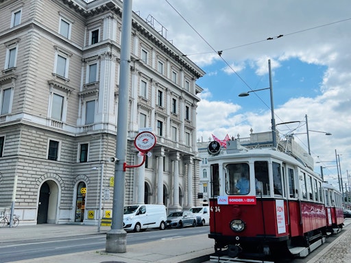 Aon Austria moves into his new headquarters in Vienna