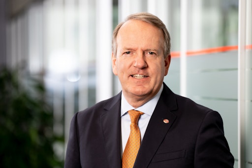  Philippe Gruyters, Managing Director der EMD: Axfood ist ein sehr
geschätztes EMD-Mitglied. Mit der Aufnahme von Axfood in unser
internationales On-Top-Geschäft können wir unser starkes Angebot auf
dem sehr dynamischen skandinavischen Markt weiter ausbauen. Foto:
EMD. // Weiterer Text über ots und www.presseportal.de/nr/118822 /
Die Verwendung dieses Bildes für redaktionelle Zwecke ist unter
Beachtung aller mitgeteilten Nutzungsbedingungen zulässig und dann
auch honorarfrei. Veröffentlichung ausschließlich mit
Bildrechte-Hinweis.