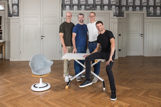 Vorschau Bild von Gruppenfoto Thomas Müller mit poptop Gründern