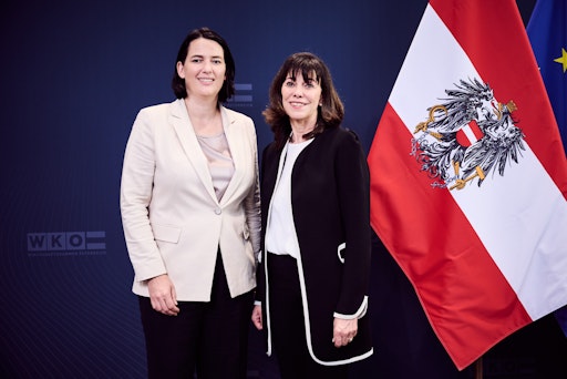  Starke Stimme für Unternehmerinnen: Barbara Thaler gratuliert
Martha Schultz zur vierten Amtsperiode als WKO-Vizepräsidentin