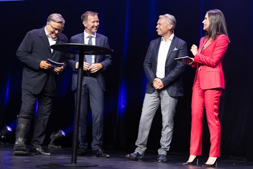 Vorschau Bild von v.l.n.r. Michael Weber, Head of Corporate Communications & Sales
ORS Group, Norbert Grill, Geschäftsführer der ORS Group, Michael
Wagenhofer, Geschäftsführer der ORS Group, Alexandra Wachter,
Journalistin und Moderatorin der Zeit im Bild, ORF.