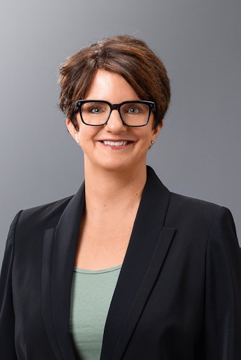 Vorschau Bild von Die Globus-Managerin Stephanie Lotter wurde auf der
EMD-Gesellschafterversammlung in Amsterdam neu in den EMD-Vorstand
gewählt. Foto: Globus. // Weiterer Text über ots und
www.presseportal.de/nr/118822 / Die Verwendung dieses Bildes für
redaktionelle Zwecke ist unter Beachtung aller mitgeteilten
Nutzungsbedingungen zulässig und dann auch honorarfrei.
Veröffentlichung ausschließlich mit Bildrechte-Hinweis.