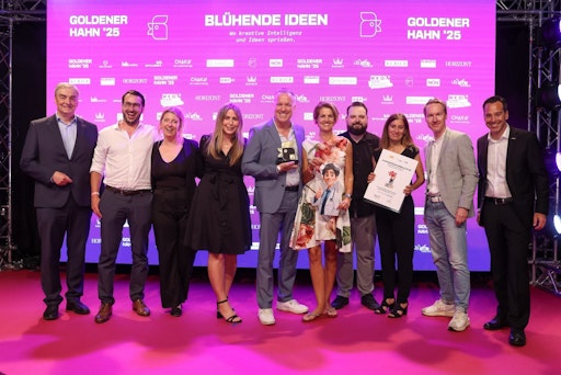  Clicksgefühle gewinnt den Goldenen Hahn