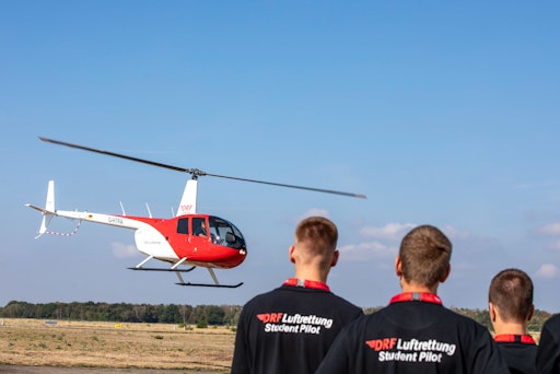 Vorschau Bild von Der Traum vom Fliegen: Im August startet der dritte
Piloten-Ausbildungslehrgang an der DRF Akademie. // Weiterer Text
über ots und www.presseportal.de/nr/60539 / Die Verwendung dieses
Bildes für redaktionelle Zwecke ist unter Beachtung aller
mitgeteilten Nutzungsbedingungen zulässig und dann auch honorarfrei.
Veröffentlichung ausschließlich mit Bildrechte-Hinweis.