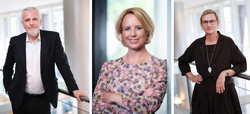 dpa-Gesellschafterversammlung in Hamburg: Die bisher kooptierten
Mitglieder Marco Maier (Radio / Tele FFH Mediengruppe), Julia Becker
(FUNKE Mediengruppe) und Renate Dempfle (Main-Post) wurden neu in
den Aufsichtsrat der Deutschen Presse-Agentur GmbH gewählt. (vlnr)
// Weiterer Text über ots und www.presseportal.de/nr/8218 / Die
Verwendung dieses Bildes für redaktionelle Zwecke ist unter
Beachtung aller mitgeteilten Nutzungsbedingungen zulässig und dann
auch honorarfrei. Veröffentlichung ausschließlich mit
Bildrechte-Hinweis.