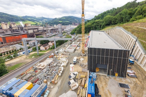 Vorschau Bild von 09.07.2025, Leoben, Steiermark, Österreich (Austria): Austrian
Power Grid APG - Medientermin Baufortschritt Neue Anbindung Leoben,
im Bild eine Baustellenansicht von oben.Fotocredit: APG / Martin
Huber