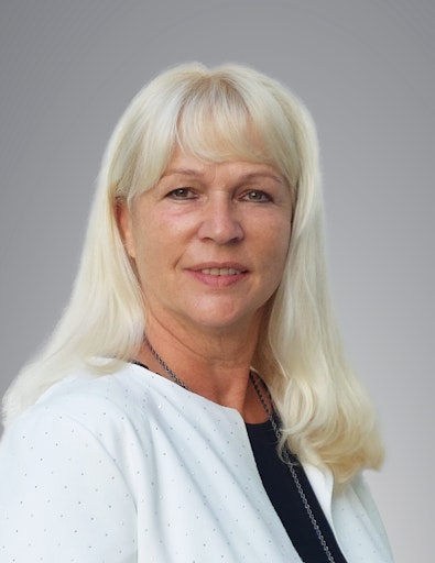 Vorschau Bild von Bernadette Gierlinger, die neue Leiterin des Servicebereichs für
die Volksbanken im ÖGV