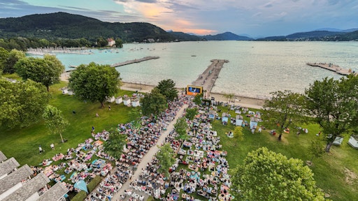  Open-Air-Kino im Strandbad Klagenfurt MOVIE AT THE LAKE