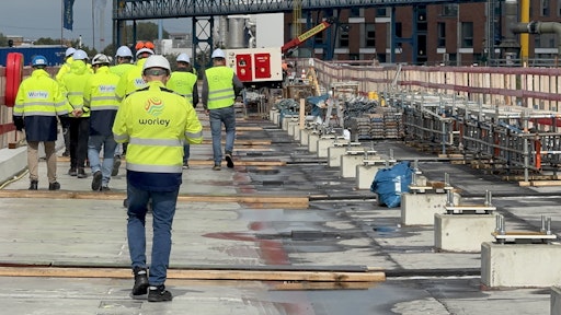 Vorschau Bild von Die MT Group, ein führendes europäisches EPC-Unternehmen mit
einer Spezialisierung auf strategische Energie- und
Industrieinfrastrukturen, hat den Zuschlag für ein Großprojekt in
Deutschland erhalten. // Weiterer Text über ots und
www.presseportal.de/nr/180392 / Die Verwendung dieses Bildes für
redaktionelle Zwecke ist unter Beachtung aller mitgeteilten
Nutzungsbedingungen zulässig und dann auch honorarfrei.
Veröffentlichung ausschließlich mit Bildrechte-Hinweis.