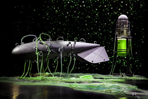 Vorschau Bild von MQ: Thomas Feuerstein mit dem Werkzyklus METABOLICA im MQ Freiraum