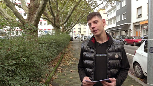 Vorschau Bild von Pascal hat hohe Schulden. Doch die schlechten Neuigkeiten reißen
nicht ab. // Weiterer Text über ots und www.presseportal.de/nr/6605
/ Die Verwendung dieses Bildes für redaktionelle Zwecke ist unter
Beachtung aller mitgeteilten Nutzungsbedingungen zulässig und dann
auch honorarfrei. Veröffentlichung ausschließlich mit
Bildrechte-Hinweis.