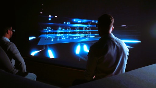  Blick ins AT&S-3D-Kino, Flug durch eine Leiterplatte