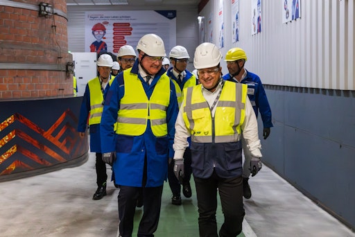 Vorschau Bild von — Christian Stocker, Österreichischer Bundeskanzler & Rajah
Jayendran, CTO RHI Magnesita im Werk