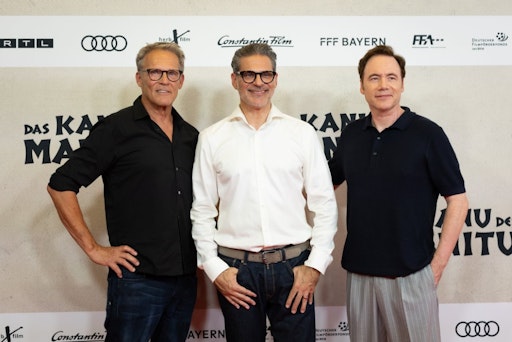v.l.n.r.: Christian Tramitz, Rick Kavanian und Michael Bully
Herbig auf der Weltpremiere von DAS KANU DES MANITU am 12. August
2025 in München. // Weiterer Text über ots und
www.presseportal.de/nr/12946 / Die Verwendung dieses Bildes für
redaktionelle Zwecke ist unter Beachtung aller mitgeteilten
Nutzungsbedingungen zulässig und dann auch honorarfrei.
Veröffentlichung ausschließlich mit Bildrechte-Hinweis.