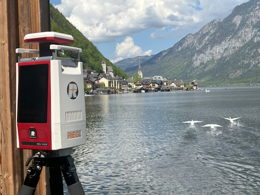 Vorschau Bild von RIEGL Lasertechnik aus Horn demonstriert die Kapazität des
innovativen Portfolios an Vermessungsgeräten bei umfangreichen
Aufnahmen einer der bekanntesten Regionen Österreichs.