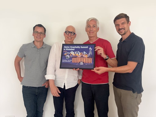 Vorschau Bild von Die Prodinger Tourismusberatung hat das neue Sujet für den Alpine
Hospitality Summit vorgestellt, der am 06. und 07. Mai 2026, in
Kitzbühel stattfinden wird.
