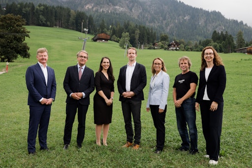 Beim European Forum Alpbach diskutierten Expert:innen aus
Wissenschaft, Wirtschaft und der Agritech-Branche sowie junge
Teilnehmer:innen über Vorteile und Herausforderungen von
regenerativer Landwirtschaft.