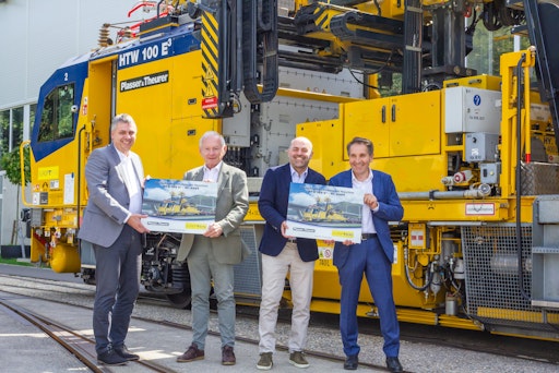 Europe buys the HTW 100 E3, the first hybrid vehicle in Austria for electrical emission -free work.