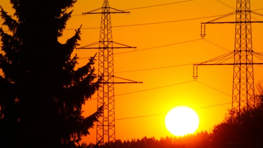Mit Sonnenstrom heizen, kühlen und laden: SA-Energietechnik
verbindet Wärmepumpe, Photovoltaik und Carport zu einem starken
Energiesystem für zu Hause.