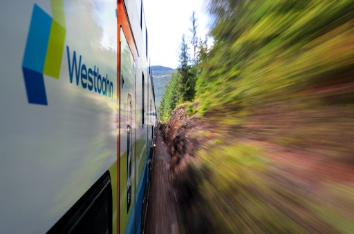 Westbahn-Zug im neuen Markendesign: Die Westbahn startet ab heute
mit einem neuen Markenauftritt und wird mit einem neuen Look und
Claim „Immer ein guter Zug“ unterwegs sein.
