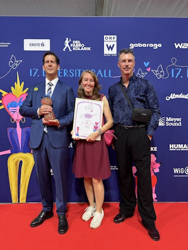 Team von Lillis Ballrom am Diversity Ball nach dem Gewinn des
Preises der Vielfalt in der Kategorie KMU.