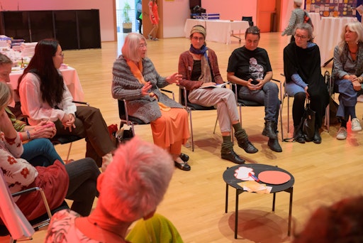 Gesprächsrunde bei der Tagung in Bozen