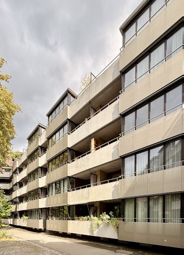 Vorschau Bild von Siedlung Industrie 2, 1920 / 2017
http://www.schaffnerarch.ch/industrie2.htm