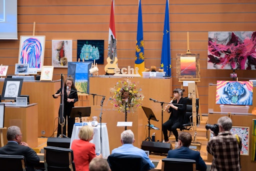 Vorschau Bild von Duo Lynx (Veronika Klavzar, Karin Kimmeswenger) sorgte für die
musikalische Umrahmung der Auftaktveranstaltung.