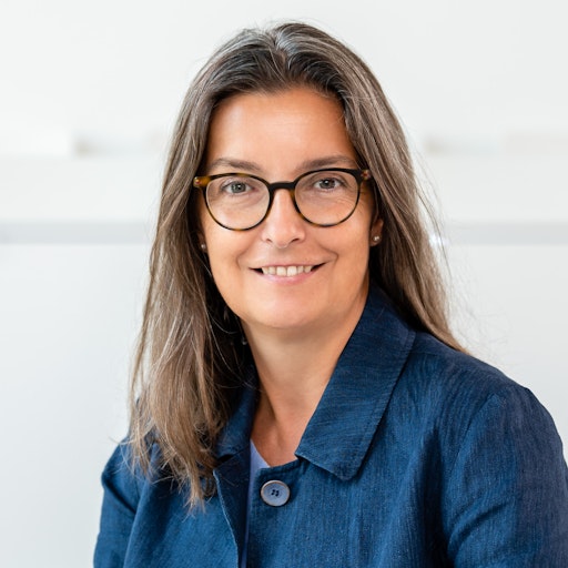 Mag.a Sabine Siegl-Amerer als Prorektorin und Geschäftsführerin
der KL Krems bestätigt.