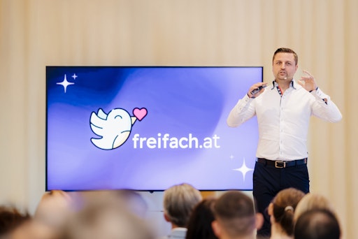 Martin Sturc beim Pre-Launch Event von freifach.at im EdLab Wien